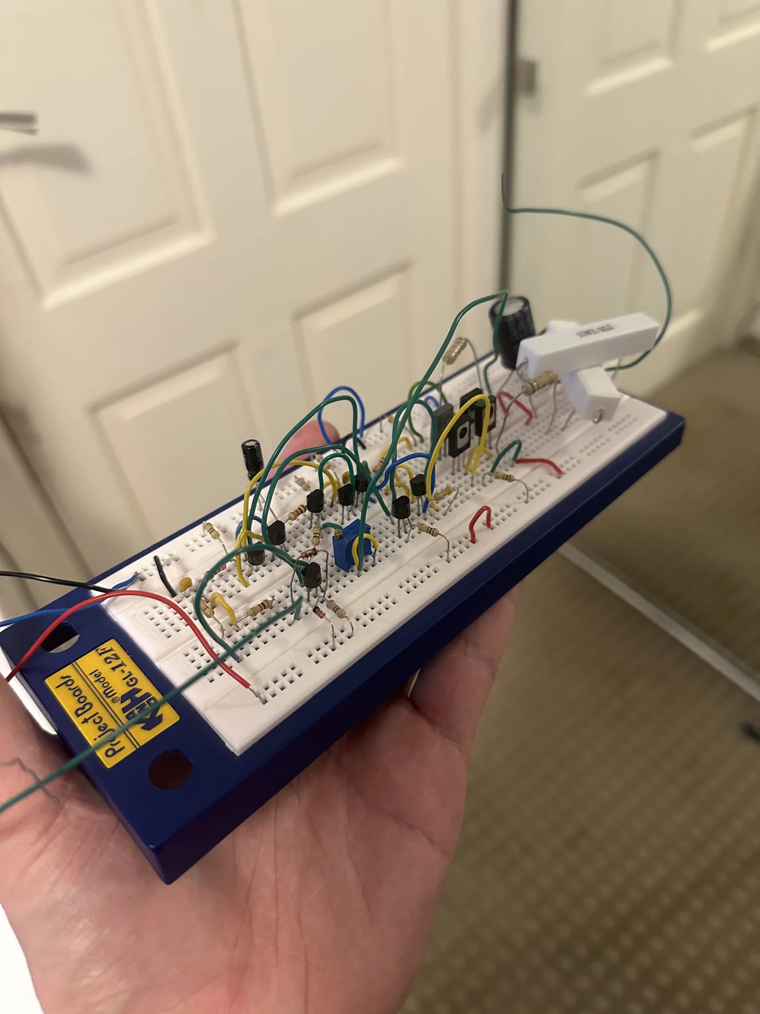 BJT audio-amplifier breadboard prototype.